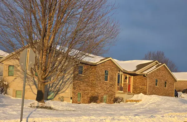 601 Baja Drive, Epworth, IA 52045