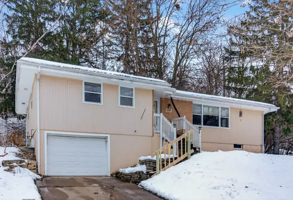 3067 Shiras Avenue, Dubuque, IA 52003