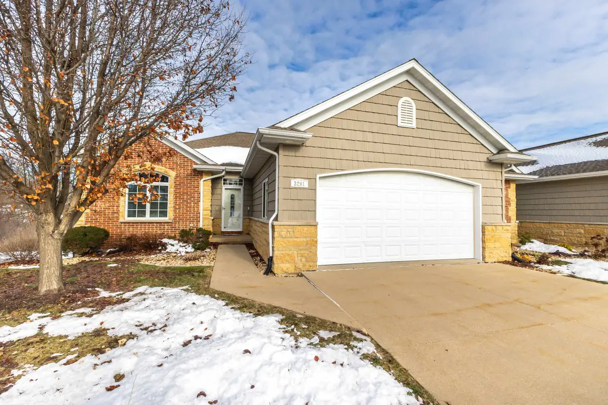 3291 Bittersweet Lane, Dubuque, IA 52001 - Image #1