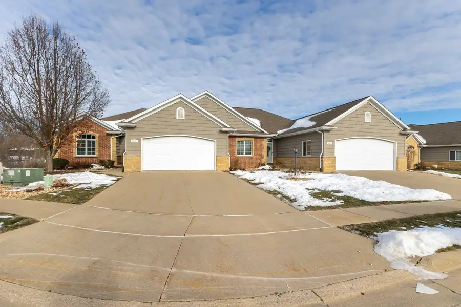 3291 Bittersweet Lane, Dubuque, IA 52001 - Image #2