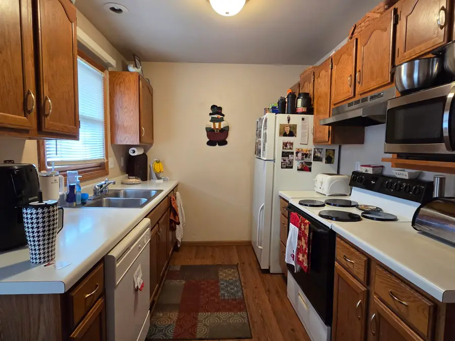 4416 Camelot Drive, Dubuque, IA 52002 - Image #2