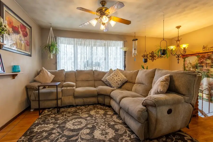 2191 Graham Circle, Dubuque, IA 52001 - Image #3