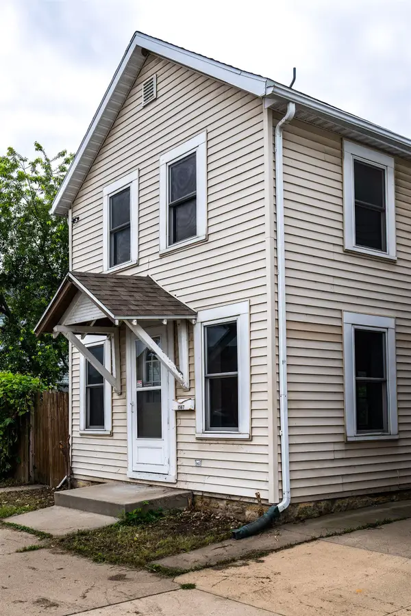 1567 Elm Street, Dubuque, IA 52001