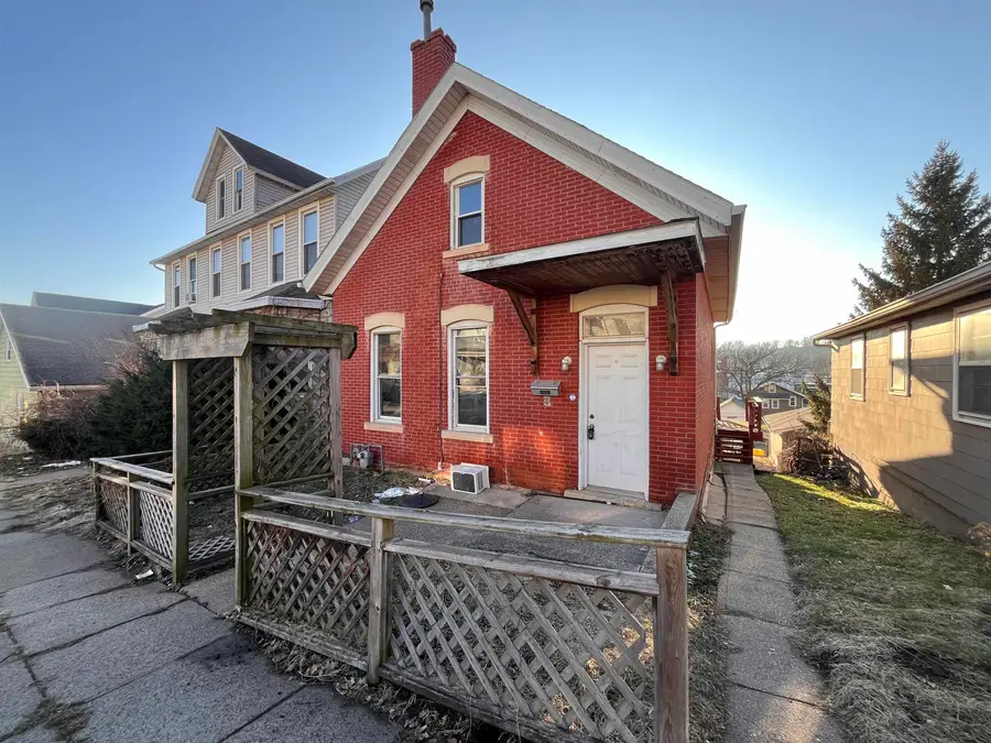 2415 Queen Street, Dubuque, IA 52001 - Image #2