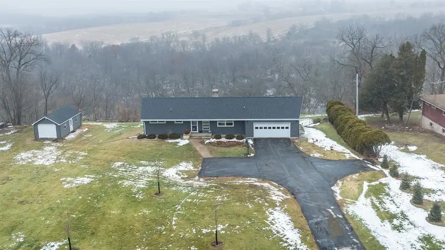 1608 County B Road, Platteville, WI 53818 - Image #2