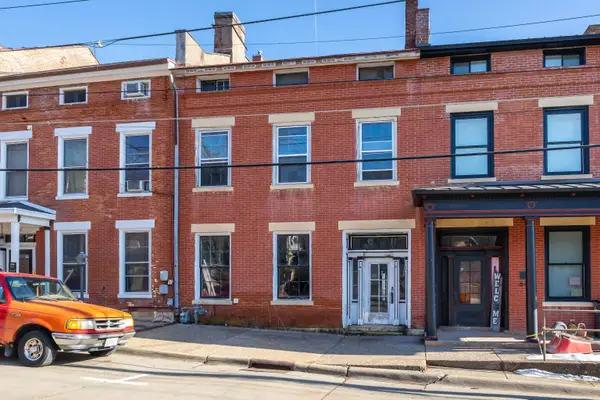 606 S Bench Street, Galena, IL 61036