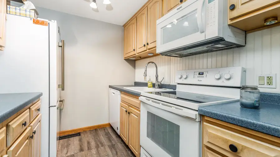 786 Stone Ridge Place, Dubuque, IA 52001 - Image #2