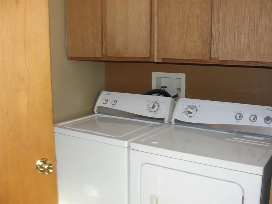 526 Menominee Street, East Dubuque, IL 61025 - Image #3