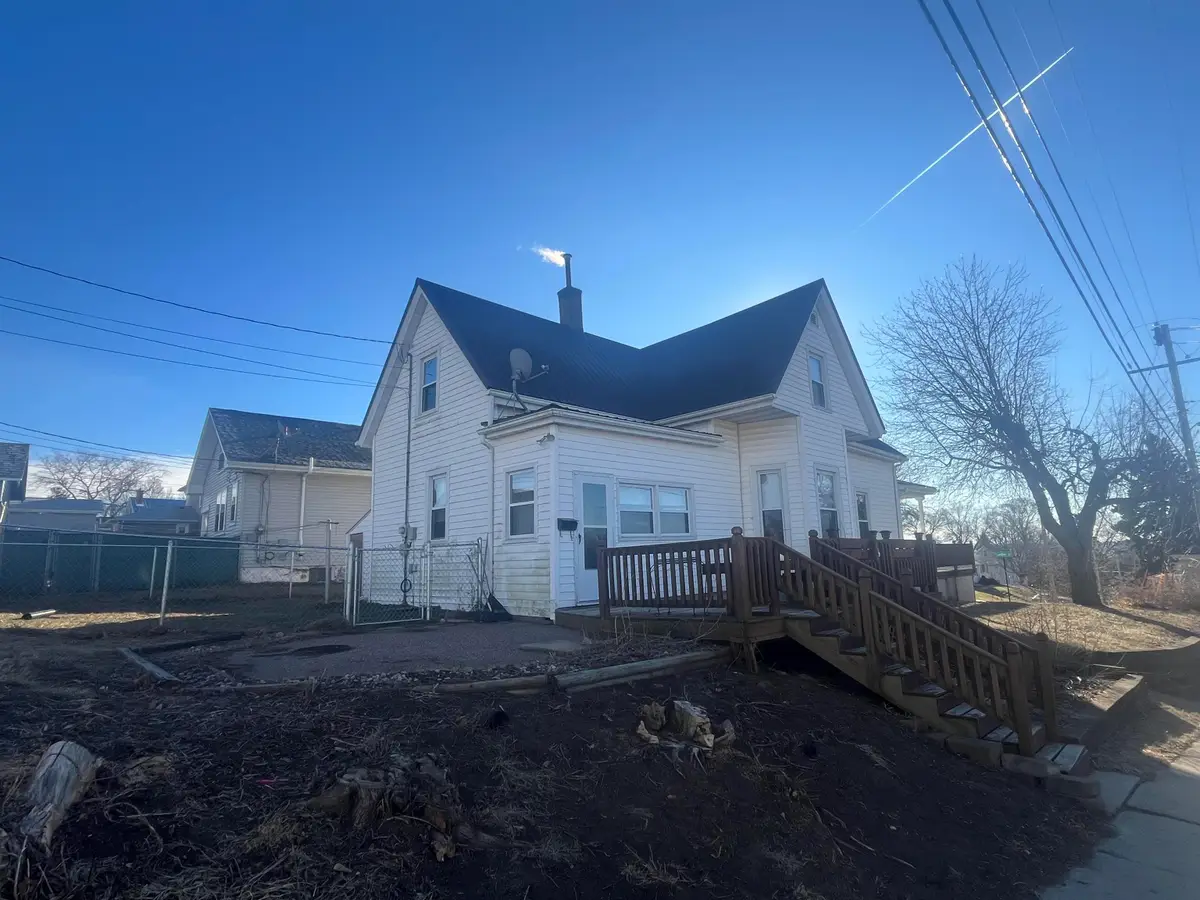 805 Lawther Street, Dubuque, IA 52001 - Image #1