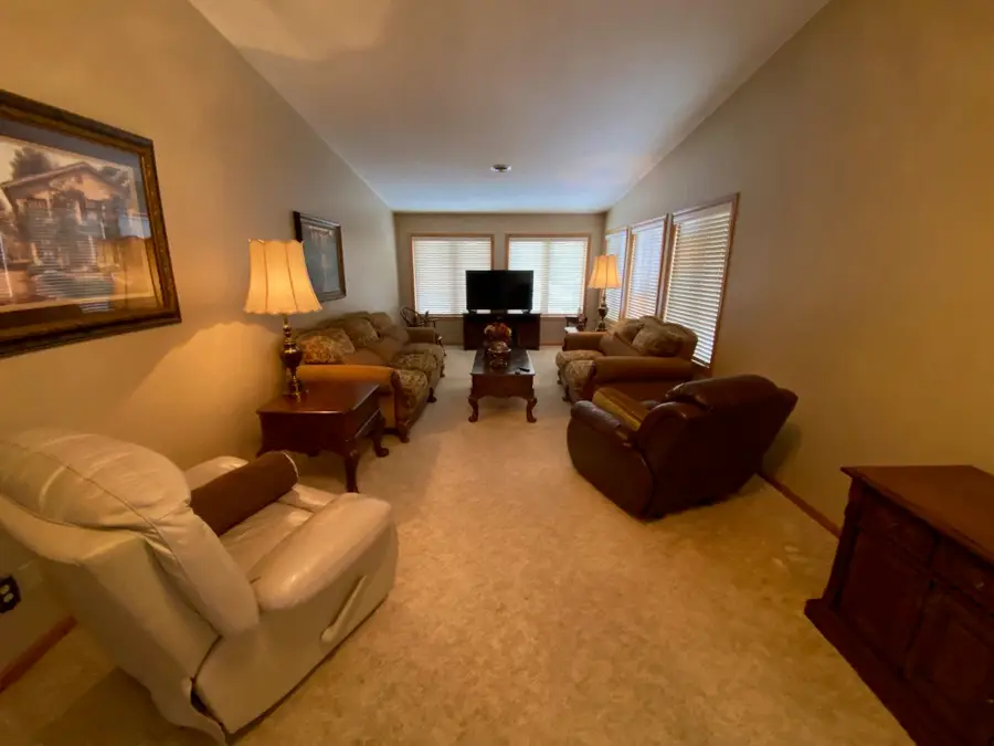 2930 Kane #1 Street, Dubuque, IA 52001 - Image #2