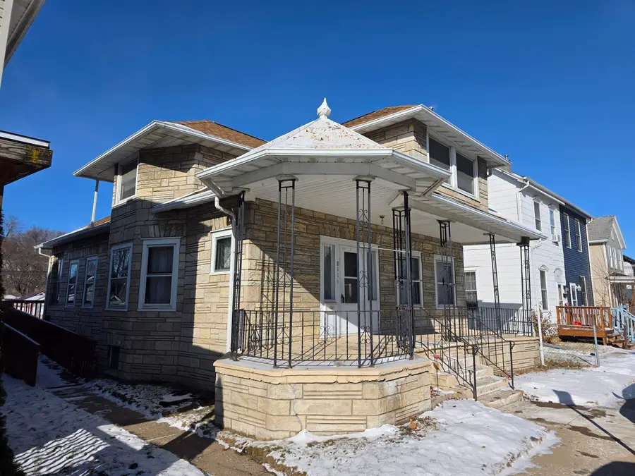 811 Rhomberg Avenue, Dubuque, IA 52001 - Image #3
