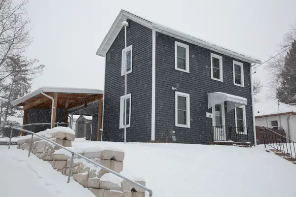 2466 Cherry Street, Dubuque, IA 52001