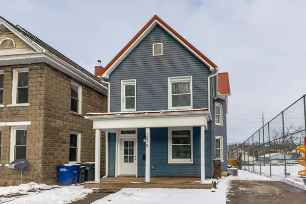 2578 Central Avenue, Dubuque, IA 52001