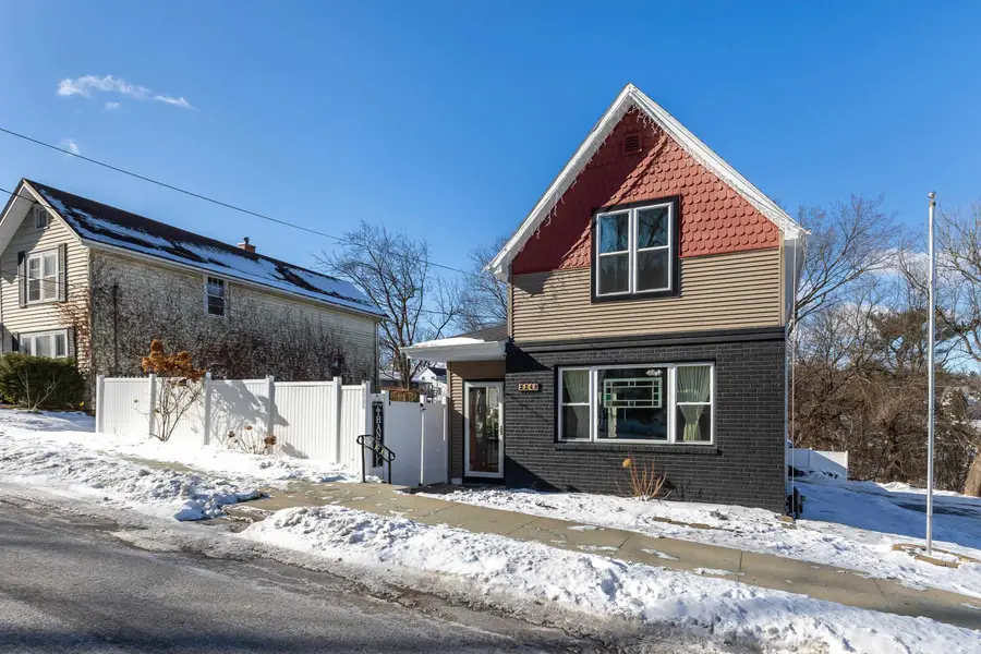 2249 Harold Street, Dubuque, IA 52001 - Image #2