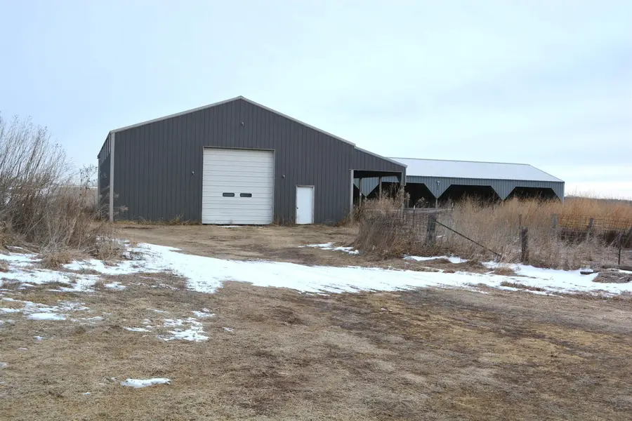 7932 358th Avenue, Spragueville, IA 52074 - #2