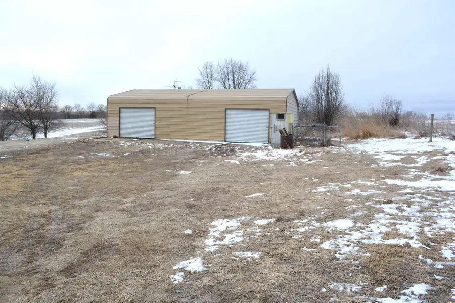 7932 358th Avenue, Spragueville, IA 52074 - #3