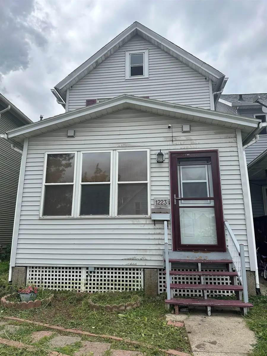 1223 Lincoln Avenue, Dubuque, IA 52001 - Image #2