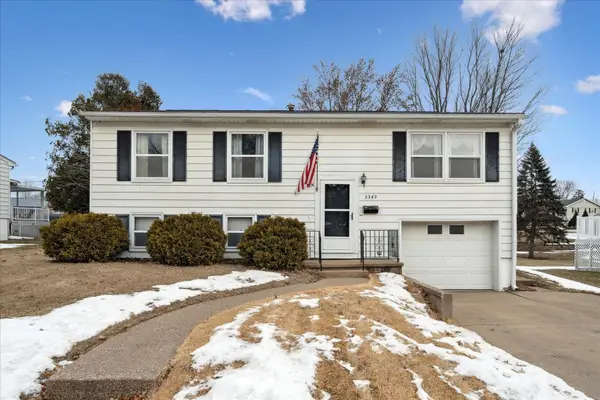 3349 Kaufmann Avenue, Dubuque, IA 52001