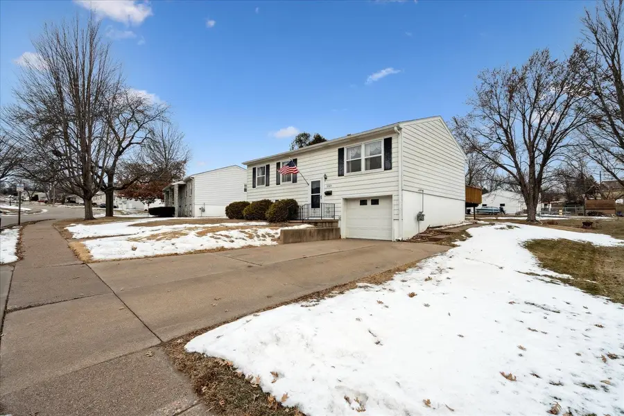 3349 Kaufmann Avenue, Dubuque, IA 52001 - Image #2