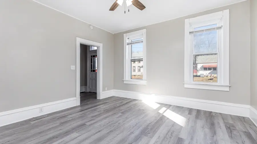 316 Kaufmann Avenue, Dubuque, IA 52001 - #2