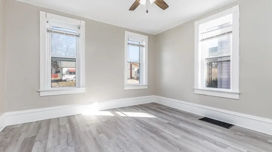 316 Kaufmann Avenue, Dubuque, IA 52001 - #3