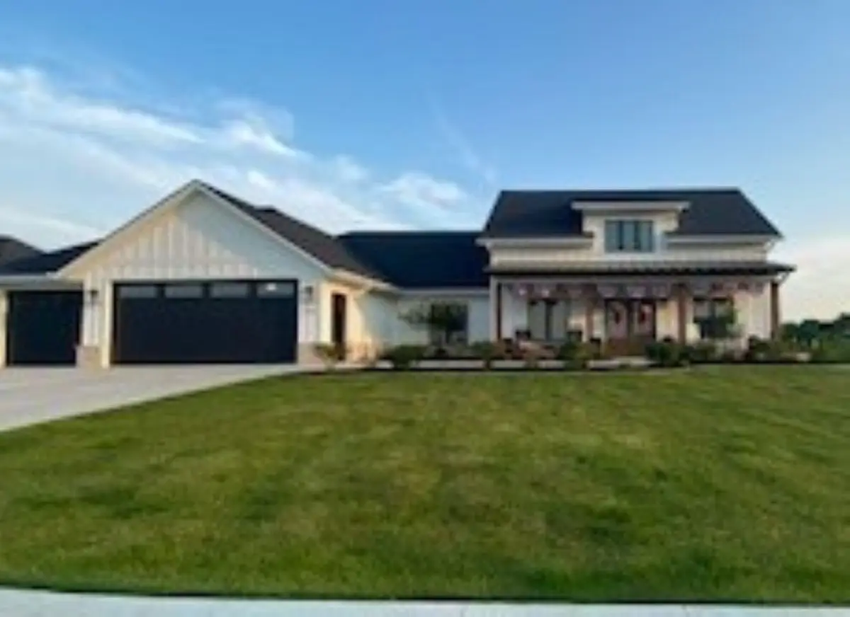 1275 Cherry Ridge Court, Dubuque, IA 52003 - #1