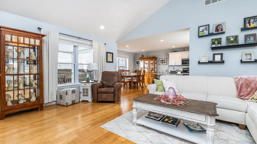 280 Angela Jean Circle, Peosta, IA 52068 - #3