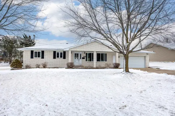 10382 Shane Court, Dubuque, IA 52003