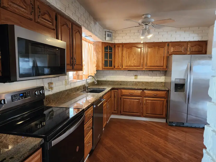 2815 Wildwood Court, Dubuque, IA 52001 - #2