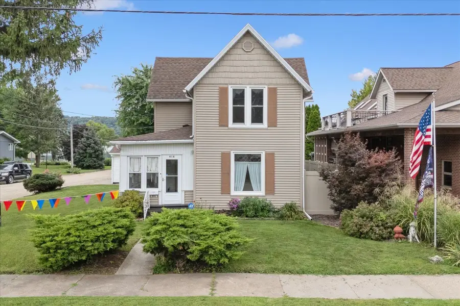 616 Elk Street, Sabula, IA 52070 - #2