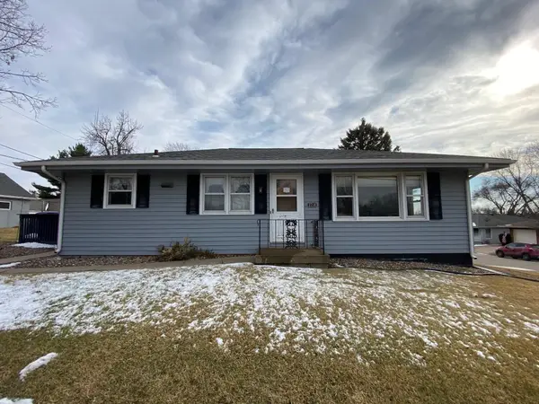 2750 Pennsylvania Avenue, Dubuque, IA 52001