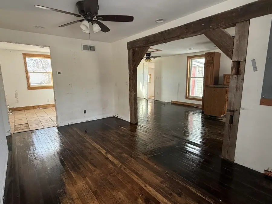 405 Grant Street, Manchester, IA 52057 - #3