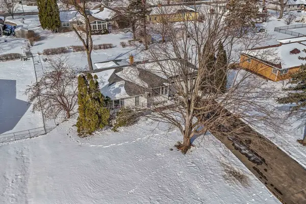 3103 Hillcrest Drive, Cedar Falls, IA 50613