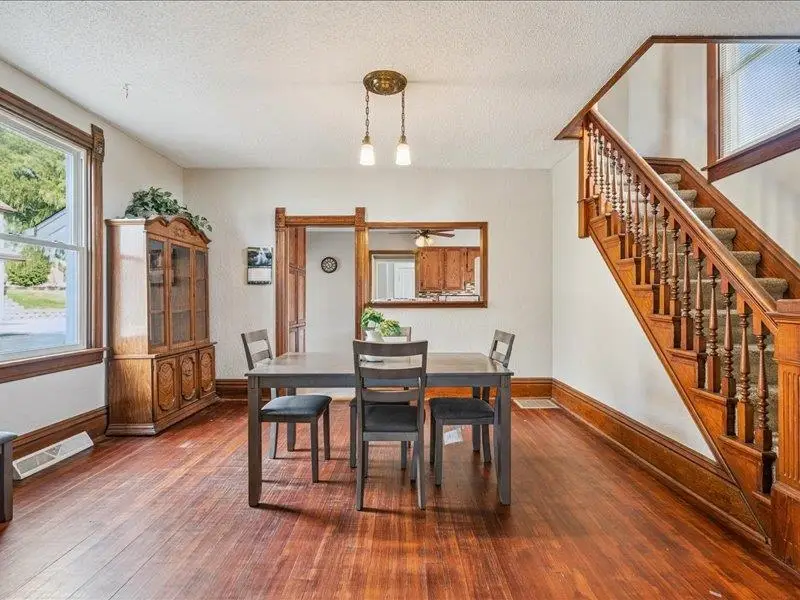 301 Market Street, Bellevue, IA 52031 - #2