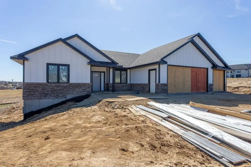 14368 Keegan Court, Dubuque, IA 52002 - #1