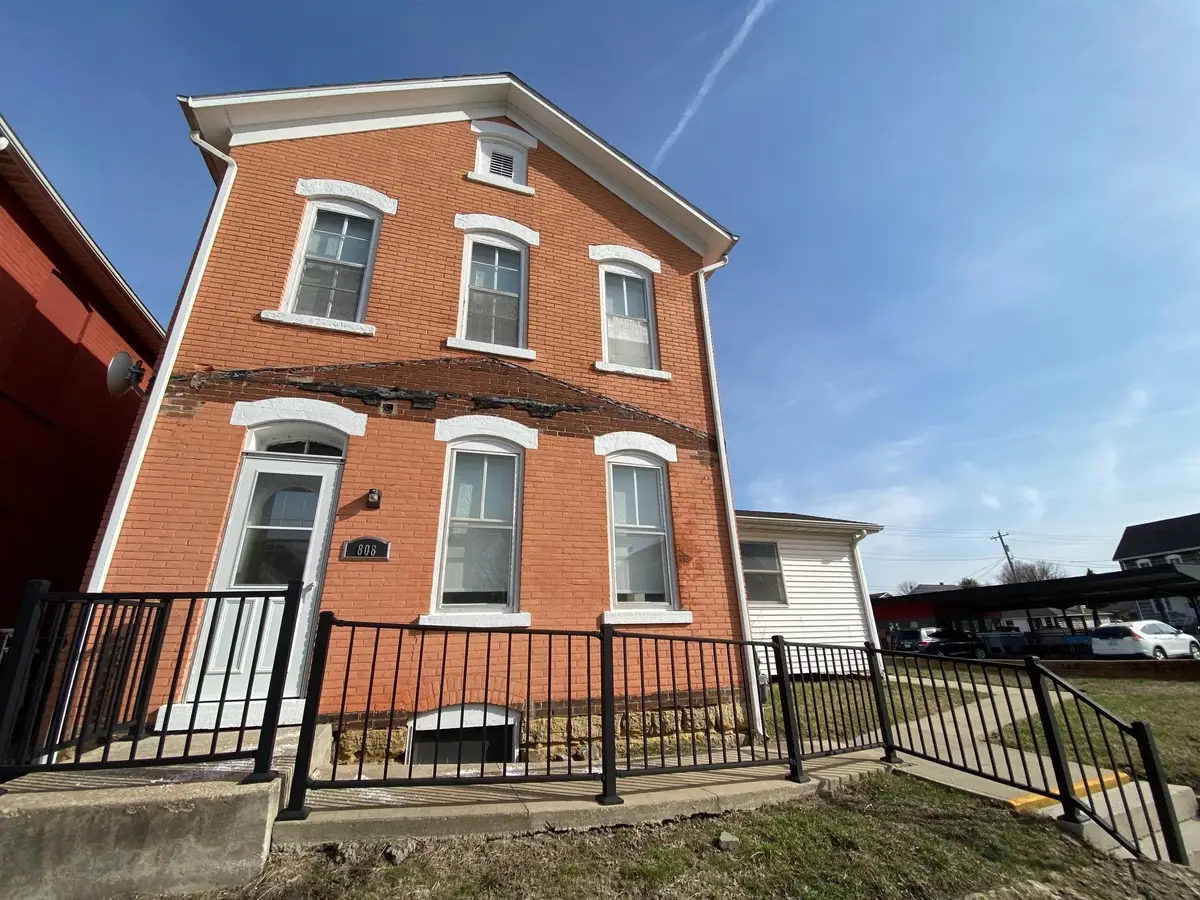 808 Rhomberg Avenue, Dubuque, IA 52001 - #1