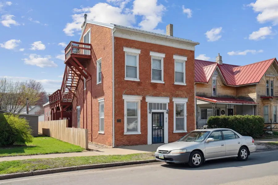 618 S River Park Drive, Guttenberg, IA 52052 - #3