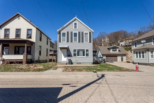 351 Dorgan Place, Dubuque, IA 52001