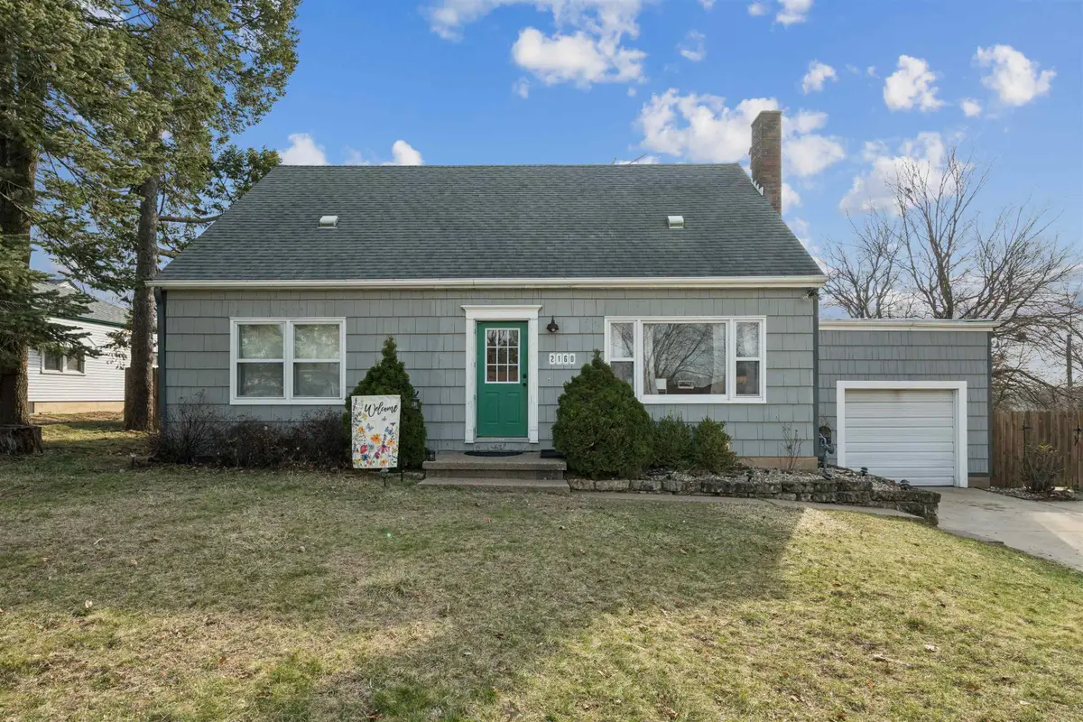 2160 Avalon Road, Dubuque, IA 52001 - #1