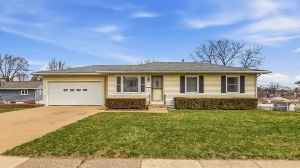 3463 Kimberly Drive, Dubuque, IA 52002