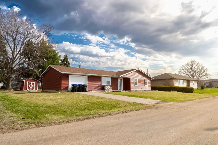64 Prairie Drive, Miles, IA 52064 - #2