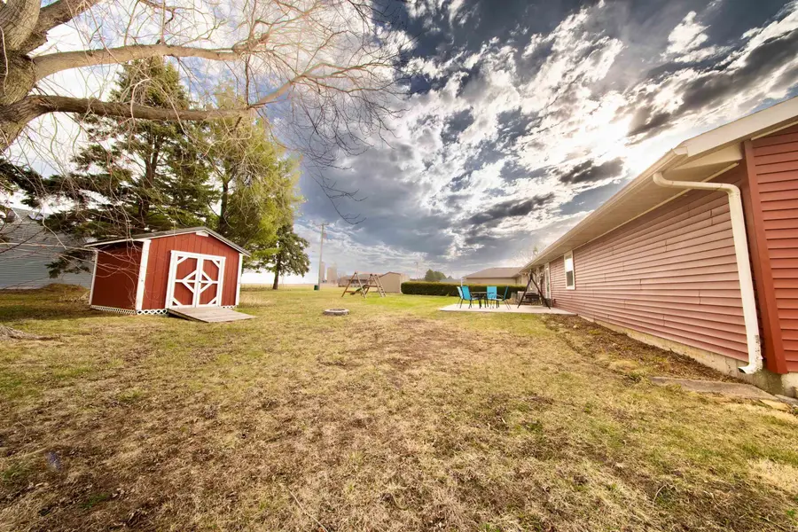 64 Prairie Drive, Miles, IA 52064 - #3