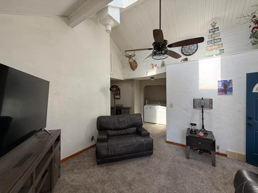 2905 Pinard Street, Dubuque, IA 52001 - #3