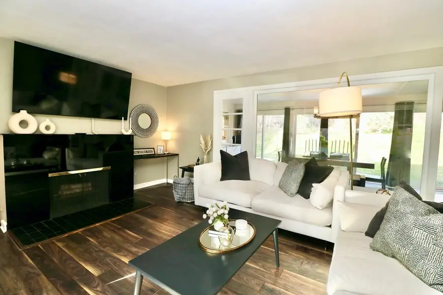 966 Victoria Street, Dubuque, IA 52003 - #3