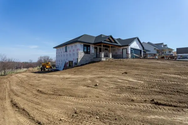 2110 Potenza Court, Dubuque, IA 52002