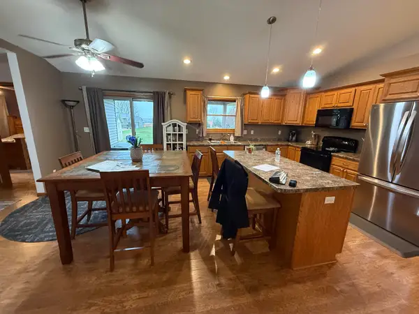 210 SE 1st Street, Epworth, IA 52045