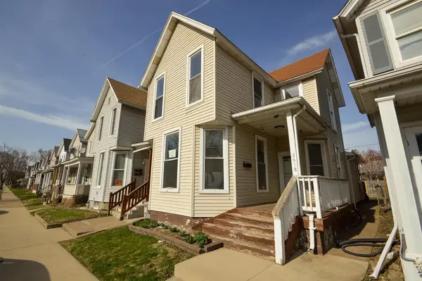 2618 Jackson Street, Dubuque, IA 52001