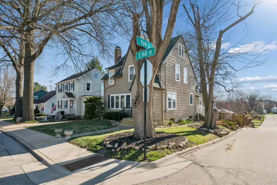 170 South Hill Street, Dubuque, IA 52003 - #2