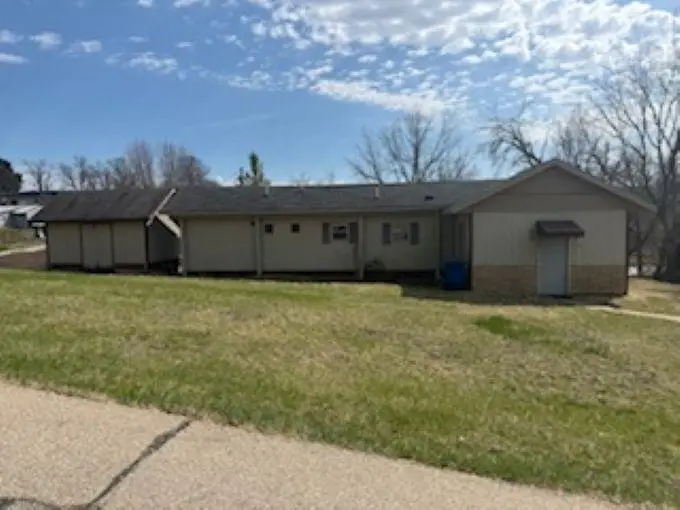 880 Toledo Street, Dubuque, IA 52001 - #1