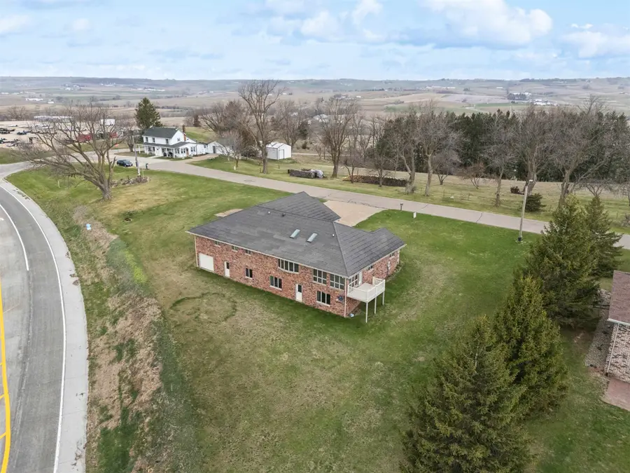 20536 St Josephs Drive, Durango, IA 52039 - #3